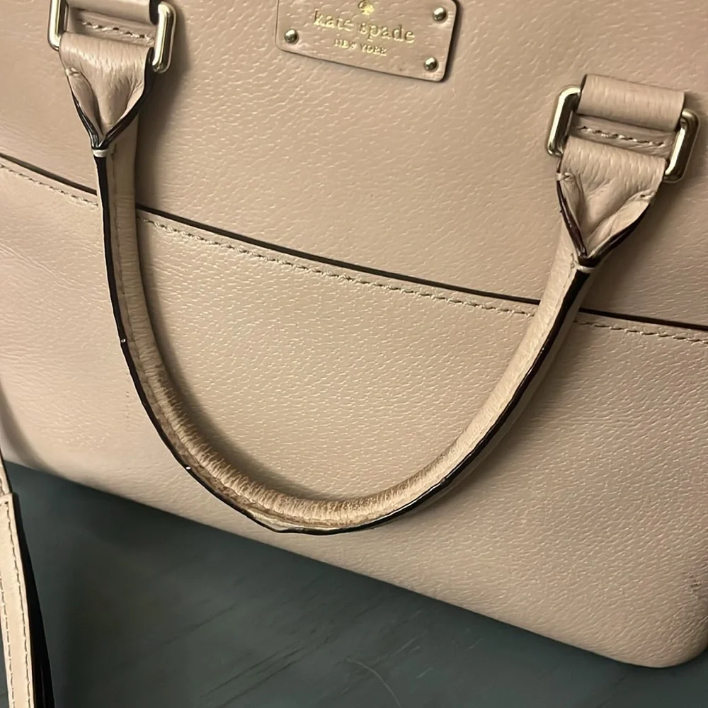 Kate Spade New York Grove Street Carli Satchel Cream / Beige Bag Purse EUC